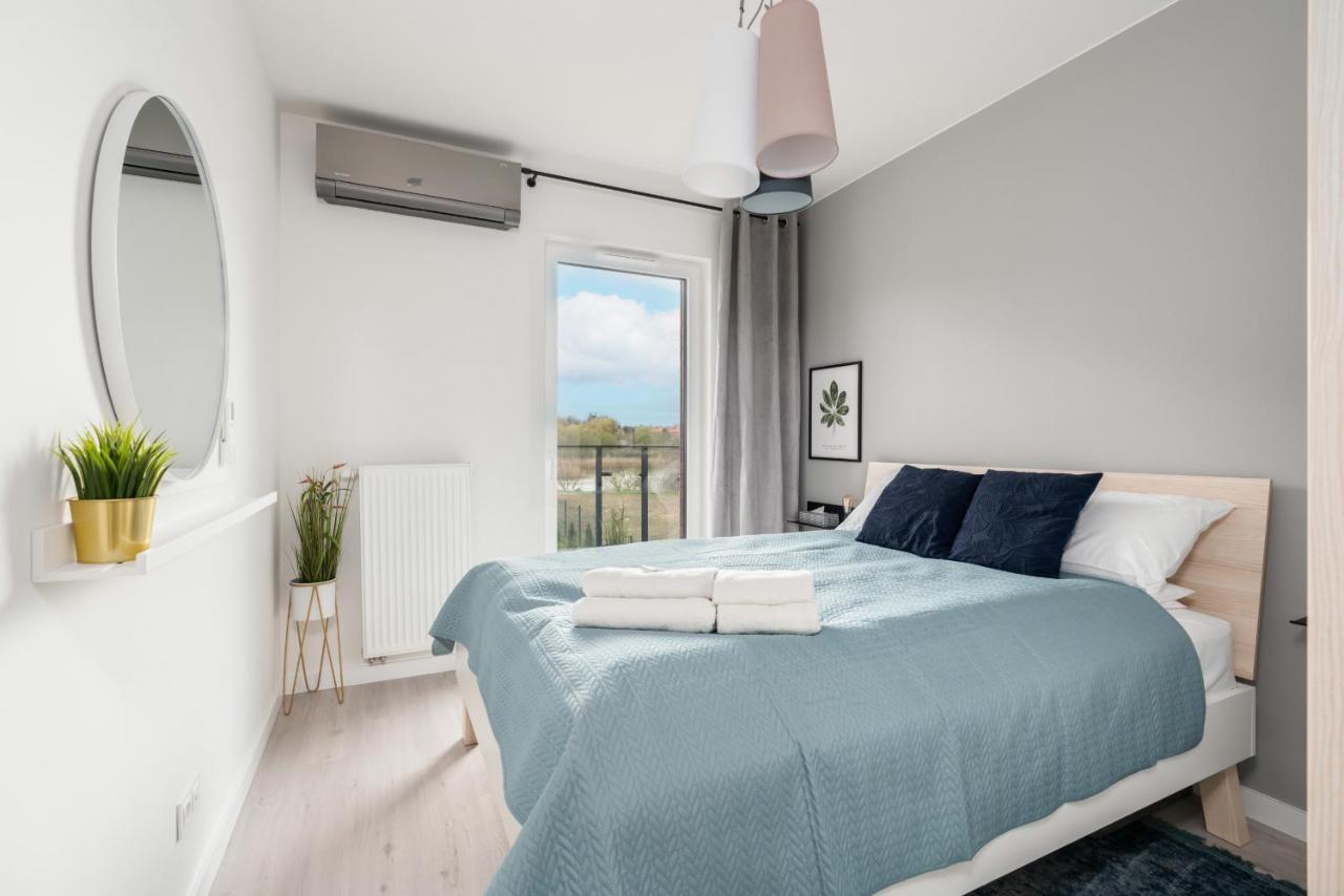 Stara Cegielnia Lake View Apartment By Renters Prestige Poznan Exterior photo