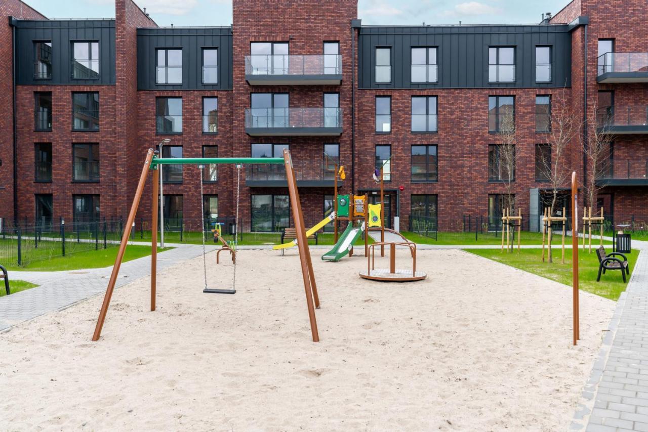 Stara Cegielnia Lake View Apartment By Renters Prestige Poznan Exterior photo